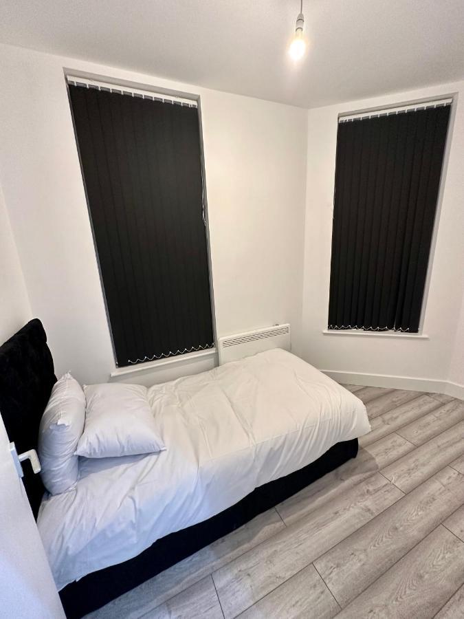 Luton Town Centre Apartment Ngoại thất bức ảnh